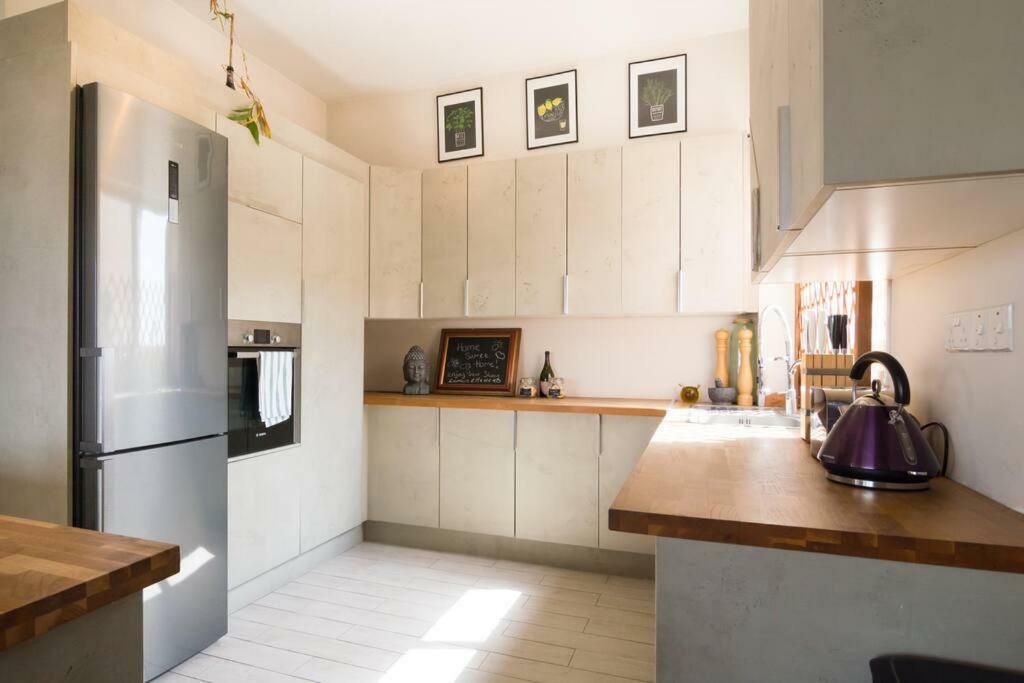 Ferienwohnung Vas' Penthouse Nikosia Exterior foto